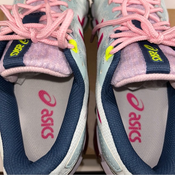 ASICS - Gel Quantum 360, Excellent Condition - Picture 5 of 5